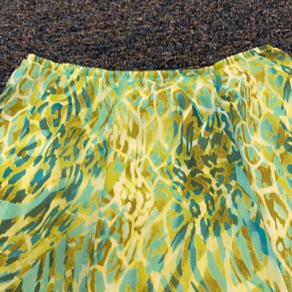 Ruby Rd. pastel sheer skirt sz. 6 petite - Picture 4 of 5